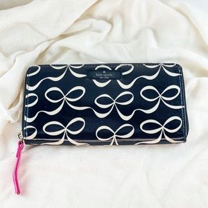 Kate Spade Elegant Bow Zip Close Wallet